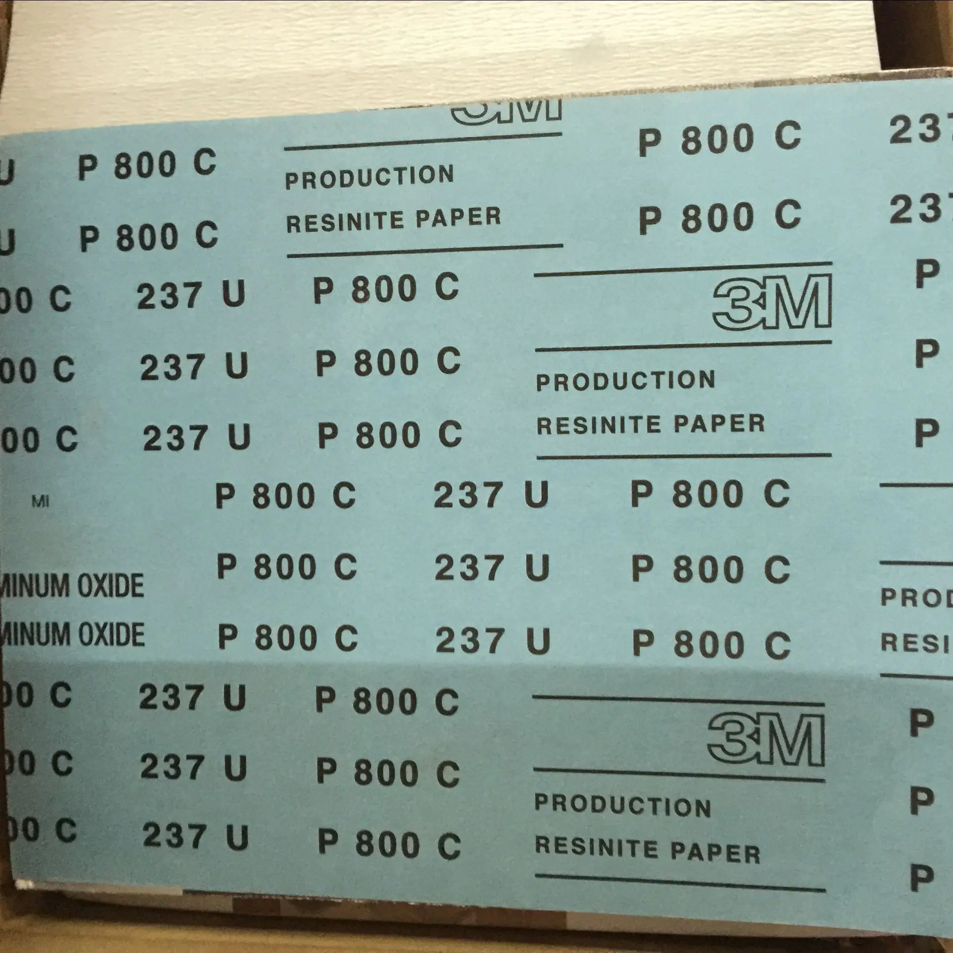 237U сухая шлифовальная наждачная бумага P400C белая наждачная бумага импорт деревообрабатывающая наждачная бумага поставка