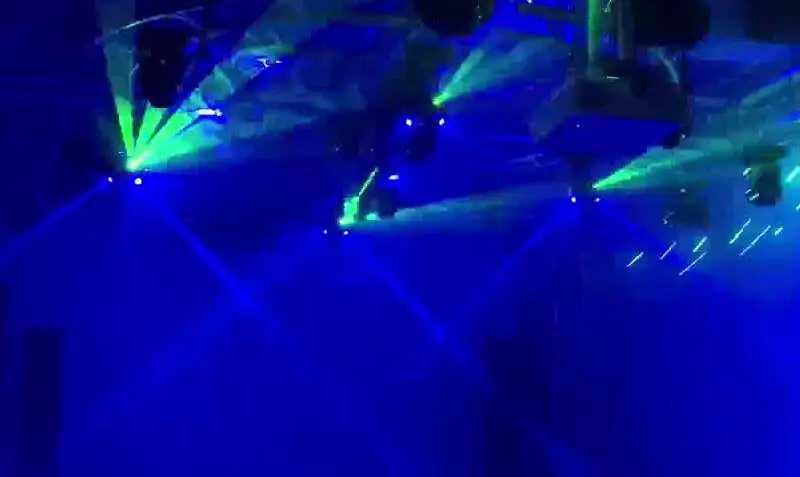 196