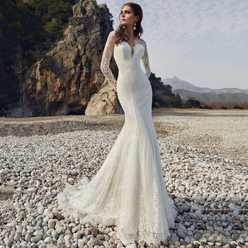 

Lace Mermaid Wedding Dresses 2020 Elegant V-neck Appliques Sweep Train Long Sleeve Backless Bridal Dresses