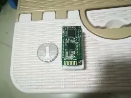 Машина OBD модуль сбора информации получает Параметры транспортного средства, такие как скорость и выводит их через Bluetooth