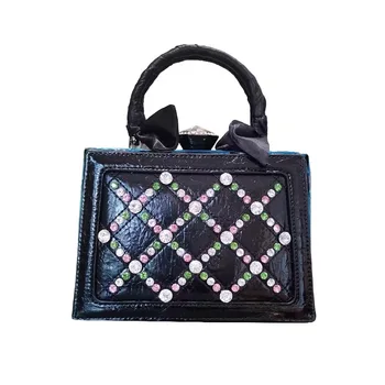 

High grade diamond clip bag 2020 new customized square box small square Bag Messenger Bag personalized handbag female