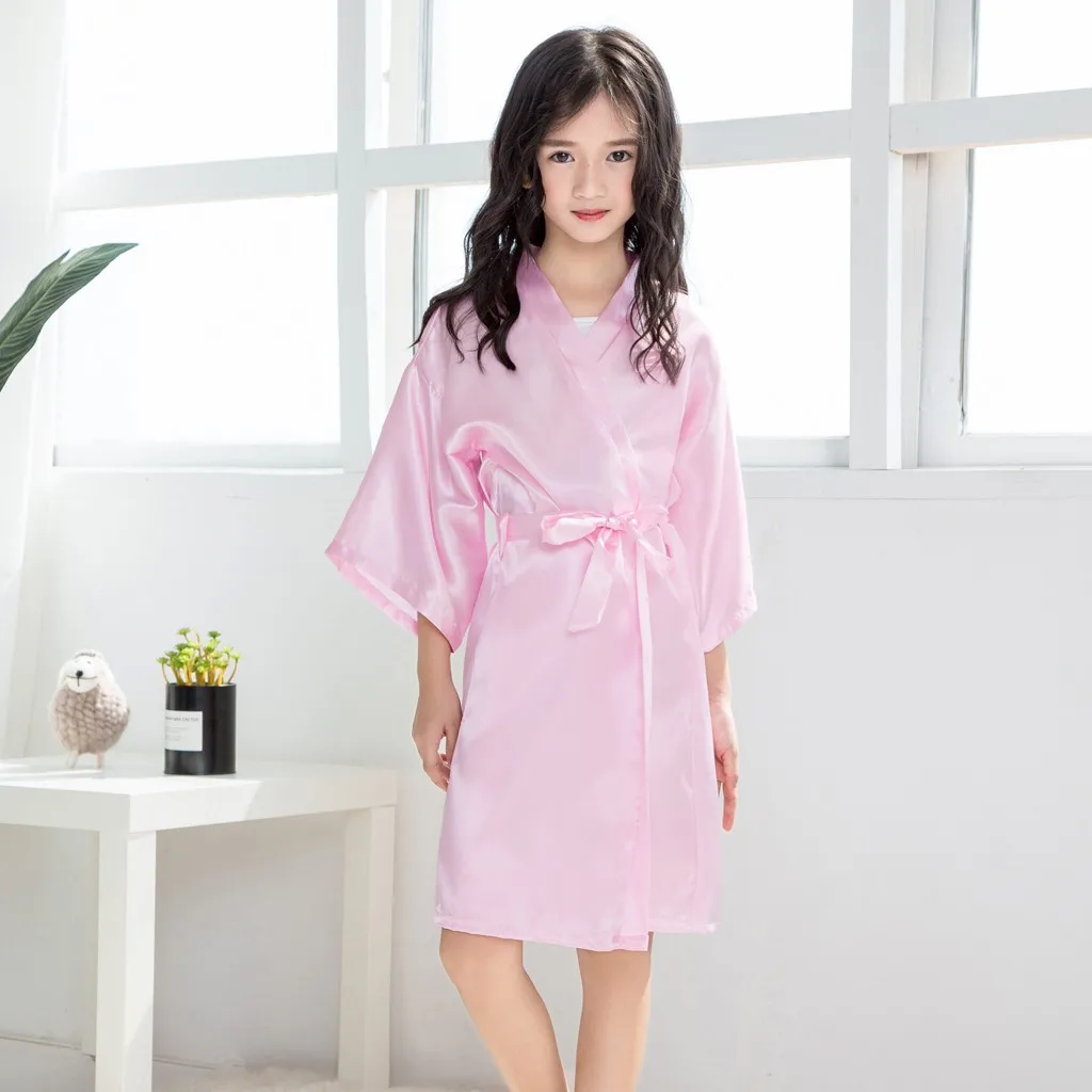 Детская одежда для девочек; однотонная шелковая атласное кимоно; наряд, одежда для сна, одежда L0906