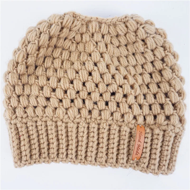 khaki Удерживающие развивающие волосы шапка Beanie горячая Распродажа зимние женские вязаные хлопковые конский хвост этикетки шапочка теплые шапки для девочек - Цвет: khaki