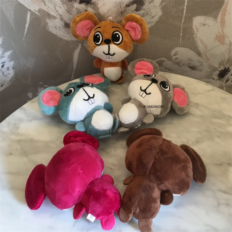 small stuffed mouse