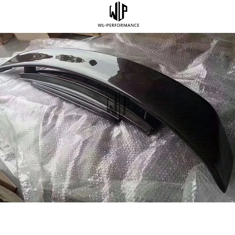 奥迪R8 双层尾翼   4