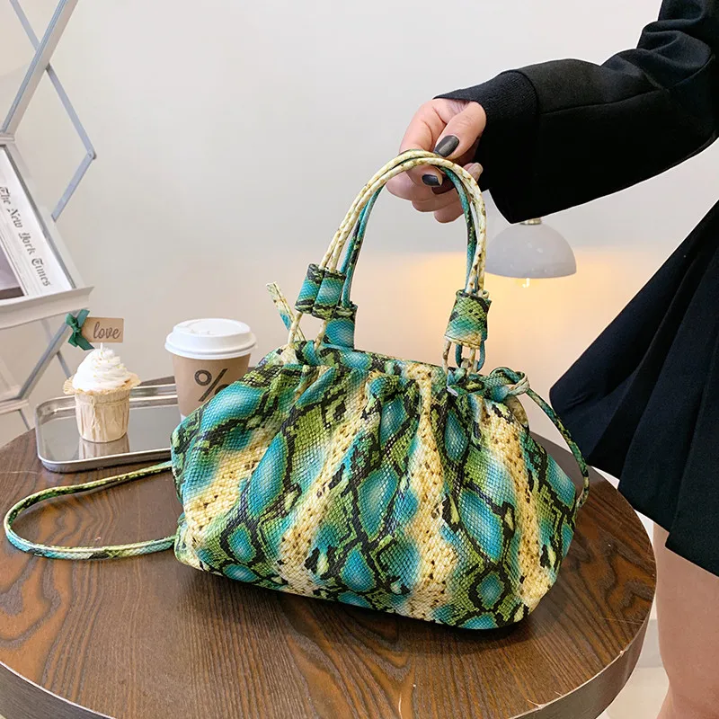 

Snakeskin Pattern Shoulder Bag Luxury Women Good Quality Leather Tote Handbag Lady Snake Print Pleated Crossbody Bags Sac A Main