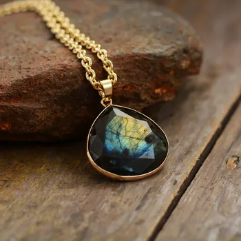 Natural Stone Teardrop Pendant Necklace Labradorite Gold Tone Chain Short Necklace Unique Gems Jewelry Wholesale Dropshipping