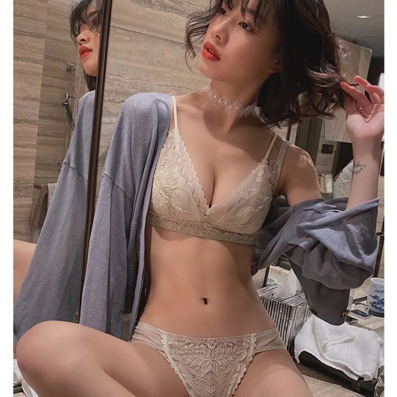 Summer UltraThin Lingerie Lace Embroidery Push Up Brassiere French Beauty Back Breast Cover Femme Charming Bras Womens Underwear