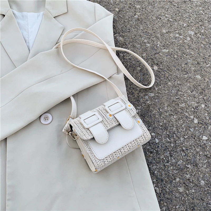 

Small Daisy Straw Small Shoulder Bags For Women 2020 Female Travel Handbags Purse Ladies Solid Color Leather Crossbody Bag
