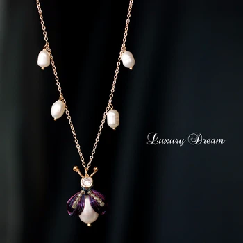 

Bee Pearl Necklace Clavicle Chain Natural Freshwater Lovely Necklace Decoration Woman Necklaces Wedding Jewelry New Design Chain