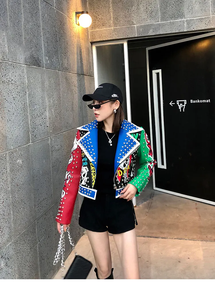 Зимняя мотоциклетная куртка в стиле панк, Женская куртка из искусственной кожи с заклепками, цветная байкерская куртка с рисунком граффити, мотоциклетная Женская куртка