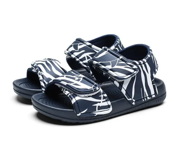 Новинка года; летняя детская обувь унисекс для мальчиков и девочек детская обувь детские пляжные сандалии с пряжкой на ремешке - Цвет: Бежевый