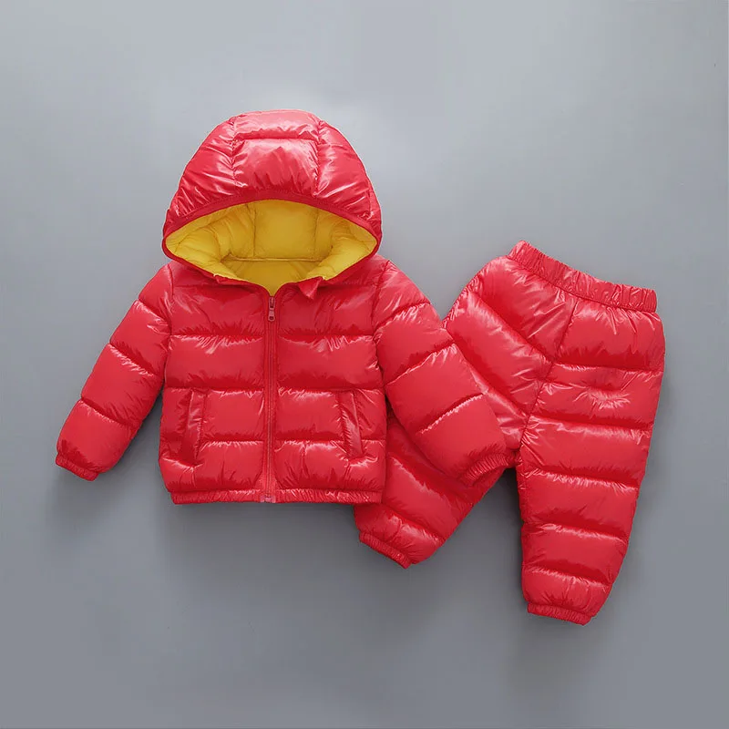 Зимний костюм для девочек 18 месяцев-4 лет, красивая розовая однотонная стеганая куртка, одежда для маленьких девочек, шикарный минималистичный комплект со штанами на подкладке для мальчиков - Цвет: Красный