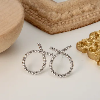 

925 Sterling Silver Twist Loop Hoop Earrings for Women Female Girls Statement Geometric Chunky Earrings Lightweight Ear Jewelry
