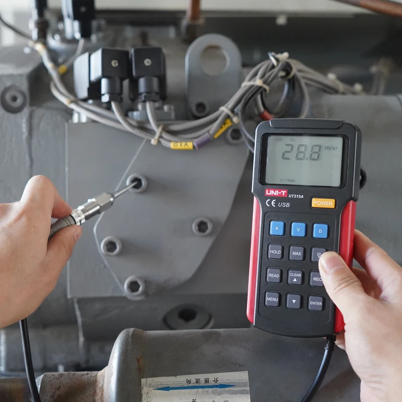 UNI-T UT315A Split type Vibration Testers;Measure acceleration, velocity, displacement/USB communication 2