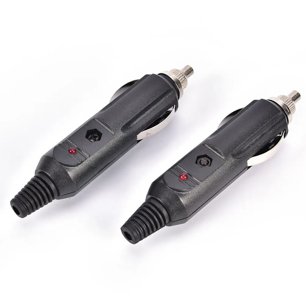 12 V Stecker Auto Zigarettenanzünder Stecker Stecker mit Sicherung Rote LED  Ladegerät Adapter Konverter Stecker 2PCS : : Auto & Motorrad