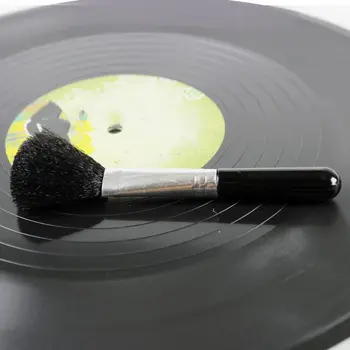 

Anti-static Carbon Fiber Record Cleaning Brush Record Dust Remover for LP Vinyl Record Turntable Player Accessories 634A