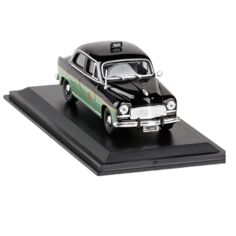 

Collection 1/43 scale Metal Alloy Classic I400 Roma 1955 Taxi car model Diecast Vehicle Display for child adult