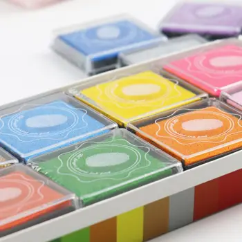 

2020 New 20 Colors Ink Pad DIY Scrapbooking Album Finger Painting Inkpad Stamps Sealing