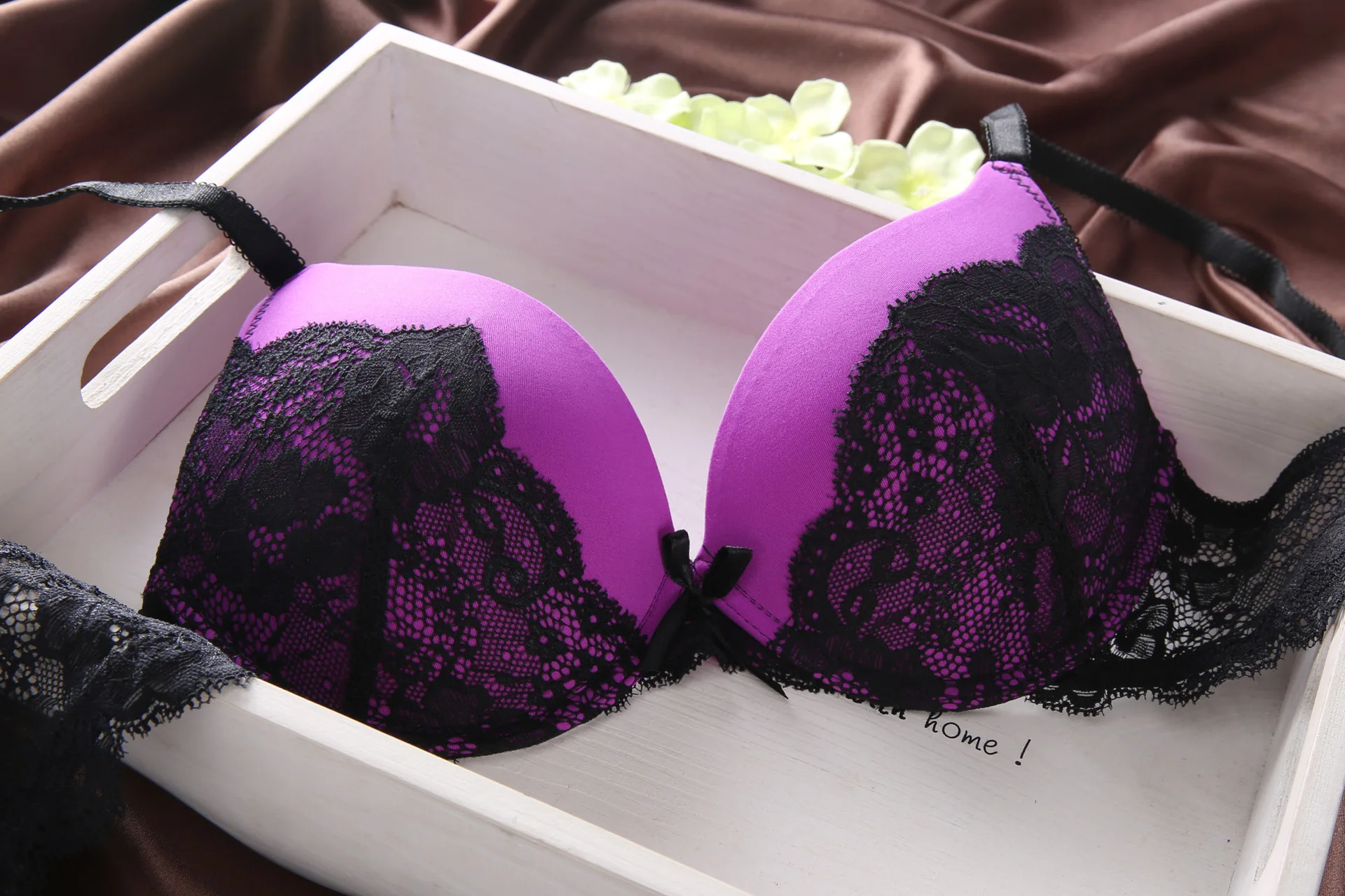 Hot Women's Underwear Bowknot Bras Underwear Women Bras B/C Cup Lingerie Set With Brief Sexy Lingerie Lace Embroidery Bra Sets bra and panty