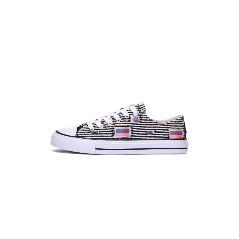 

B. Duck Small Yellow Duck WOMEN'S Shoes Spring And Autumn Women's Low Top Canvas Shoes Women's Casual Flat Canvas Shoes