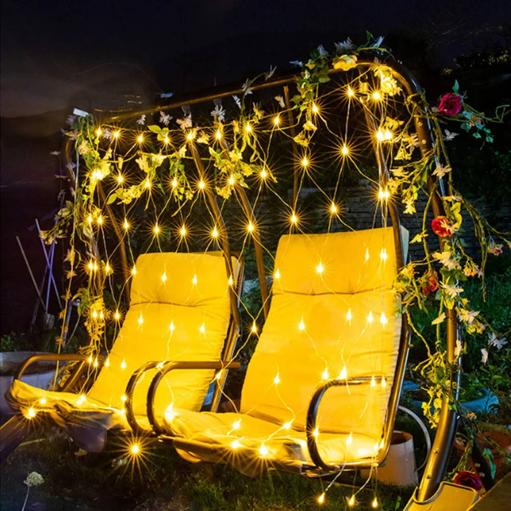 thumbnail image 4 of Guirnalda de luces LED para decoración navideña al aire libre, red de luces navideñas, decoración para fiestas de Navidad, jardín, bodas, festivales, cortina de luces, 4 of 5