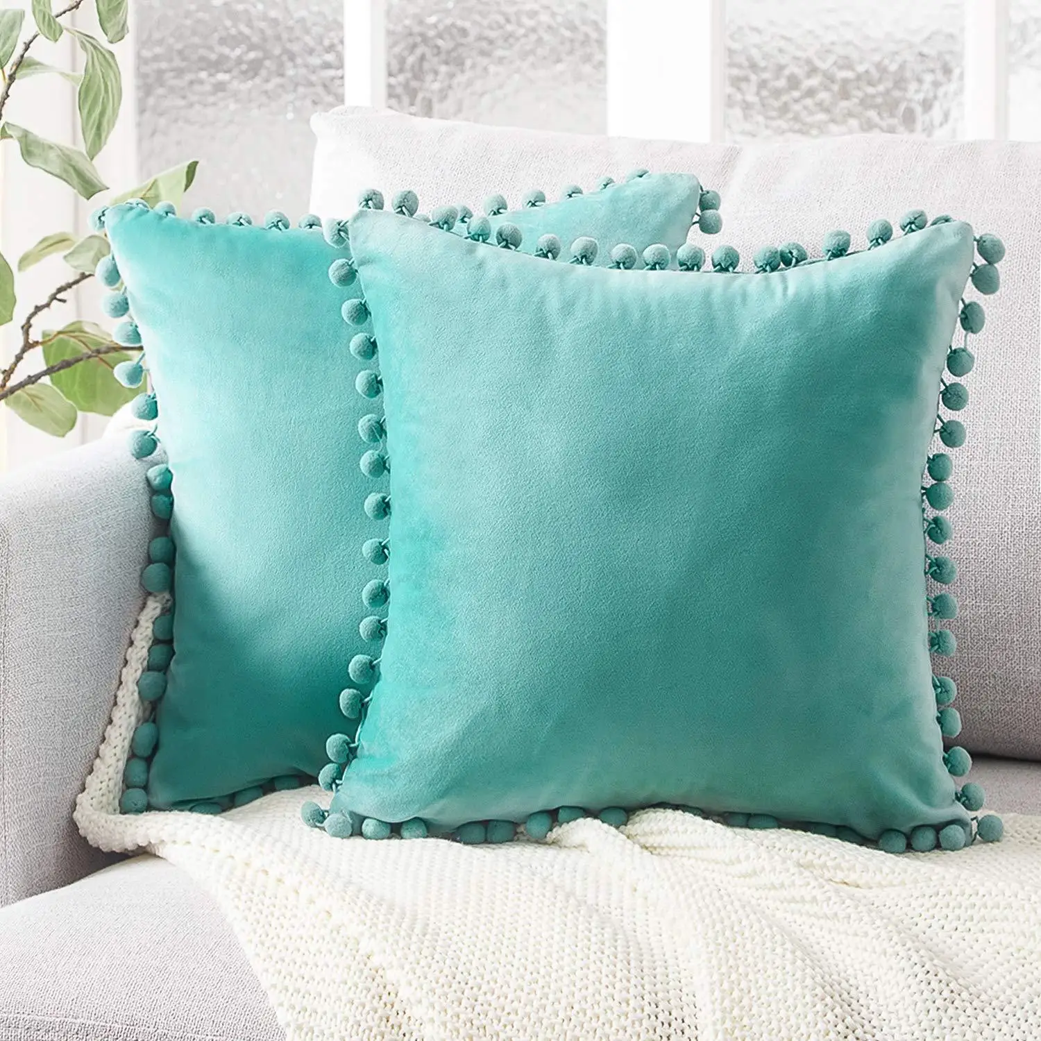 Velvet Decorative Cushion with Ball Home Decor Sofa Pillowcase  Pure Color Drop Ball Plush Car Home Office Throw Pillowcase 