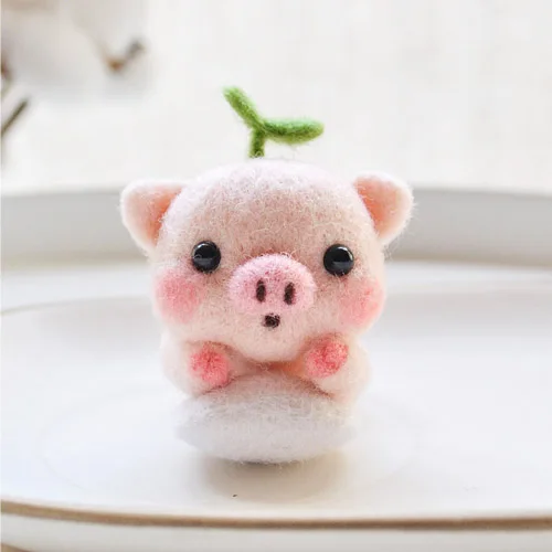 1Pcs Cute Pig Pets Needle Wool Felt kits Handmade Toy Doll Wool Felt Poked Kitting Non-Finished DIY Felting Package