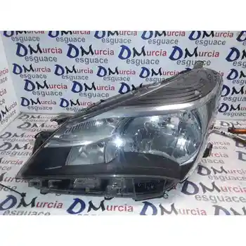 

LEFT HEADLIGHT TOYOTA YARIS