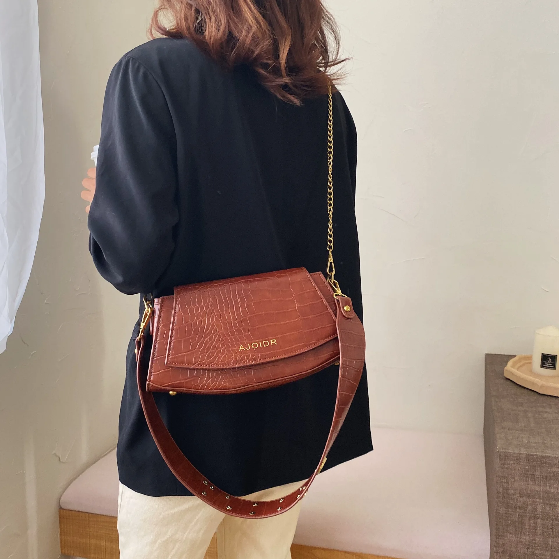 

Broadband Hand Stone Pattern Saddle Bag WOMEN'S Bag 2019 New Style Fashion Korean-style Versatile Textured Chain Crossbody Bag