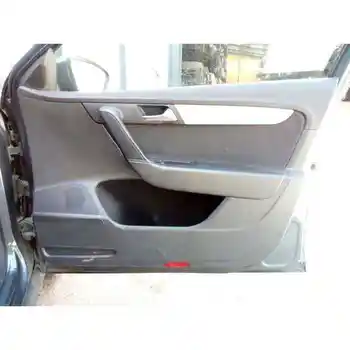 

TRIM RIGHT FRONT DOOR VOLKSWAGEN PASSAT LIM. (362)