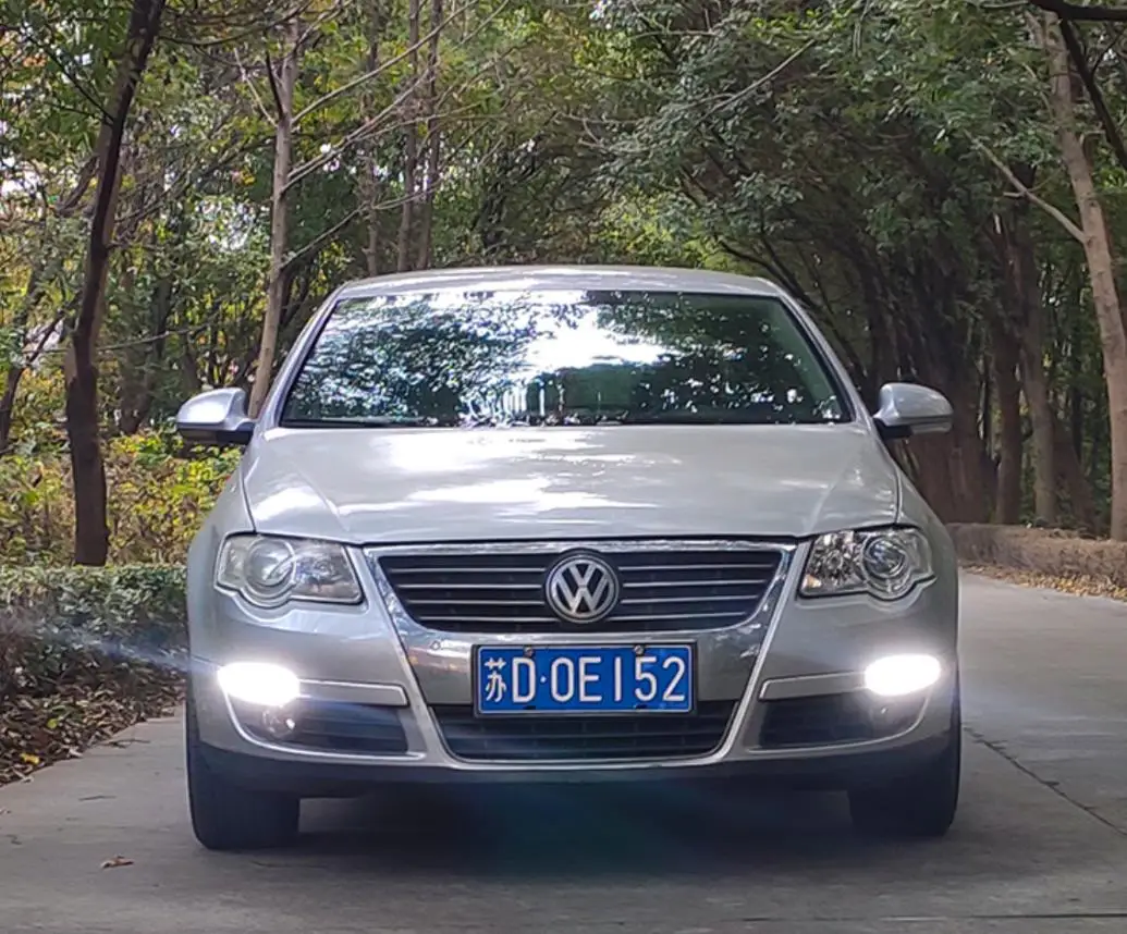 RQXR for volkswagen VW Passat B6 R36 3C 2006 11 led drl daytime running light with streamer turn signal indicator
