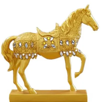 

Modern Creative Resin Golden/Silver Walking Horse Figurine Statue Animal Sculpture Home Office Desktop Decoration Gift A677