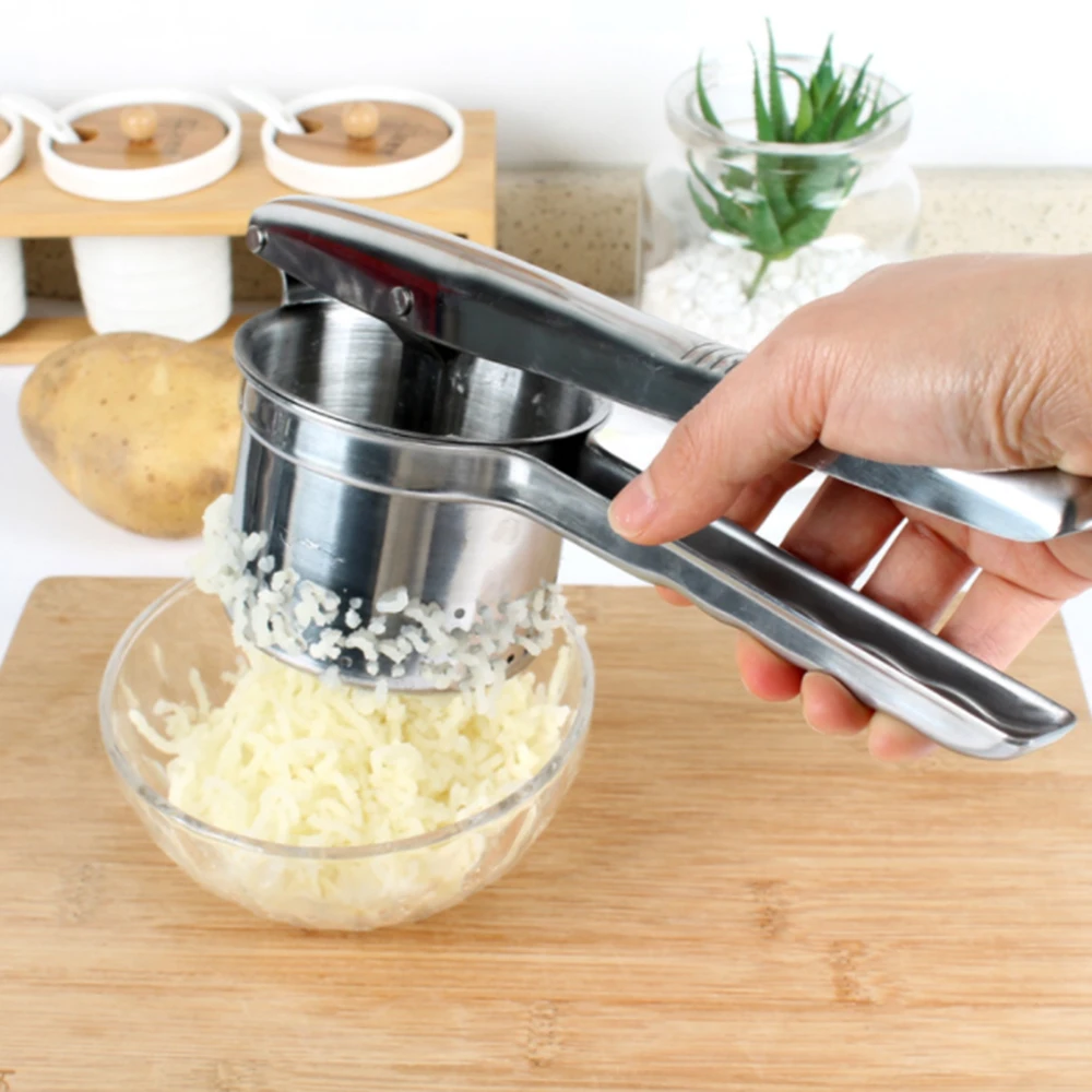 Stainless Steel Potato Masher Potato Ricer Fruit Vegetable Press Juicer