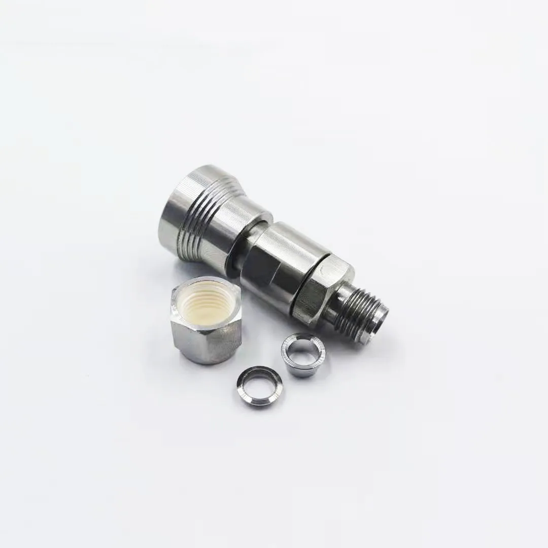 SS-QC4-B-400, Stainless Steel Instrumentation Quick Connect Body, 0.2 Cv, 1/4 in. Tube Fitting, Can Combination with Swagelok