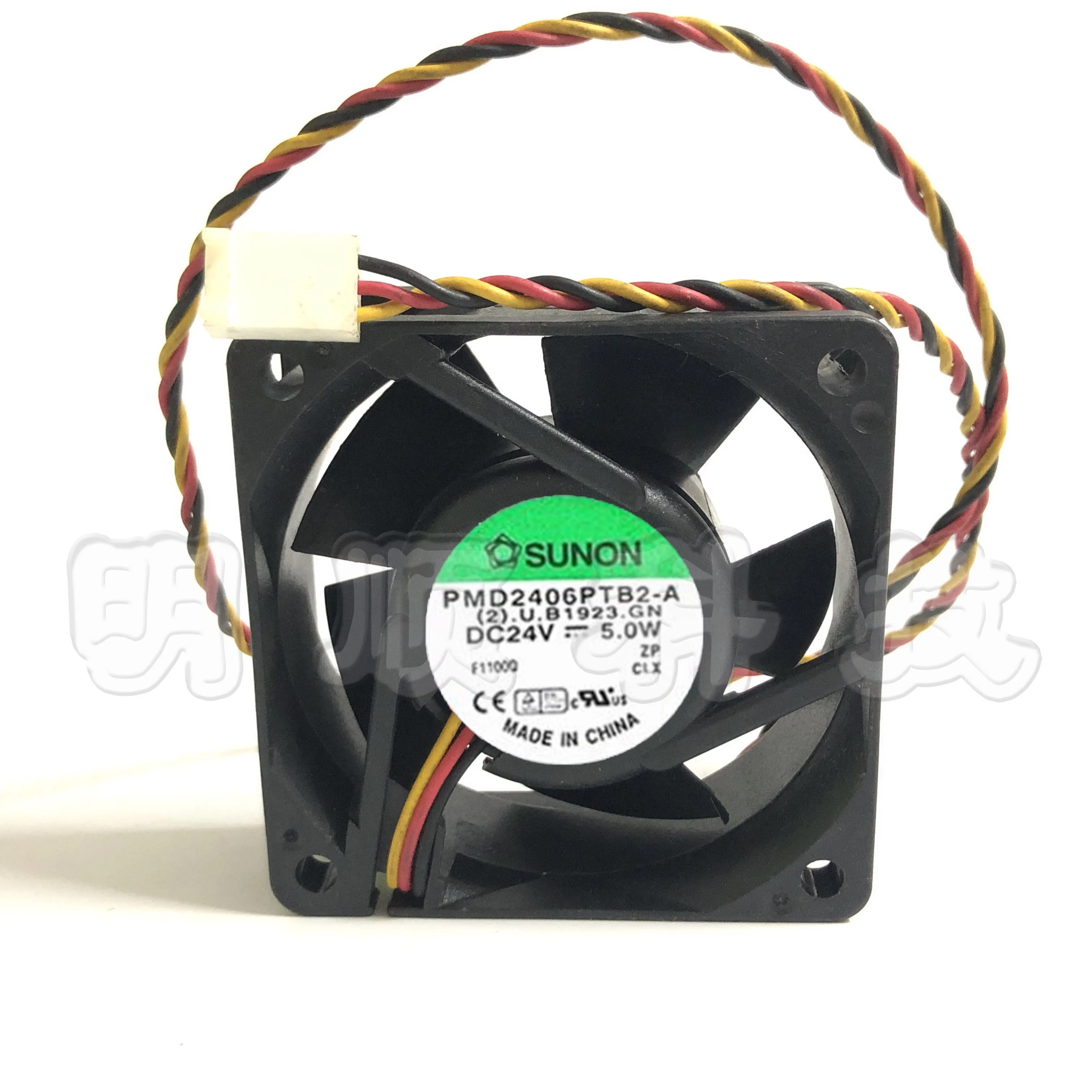 

SUNON PMD2406PTB2-A 2.U. B1923.GN DC 24V 3,8 W 60x60x25 мм 3-проводной Вентилятор охлаждения сервера