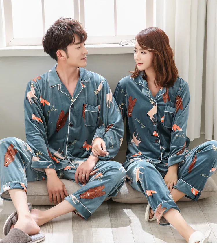 Autumn and Winter Newest Gold Velvet Pajamas Women's Couples Long-sleeved Suit Men and Women Cardigan Casual Home Clothes