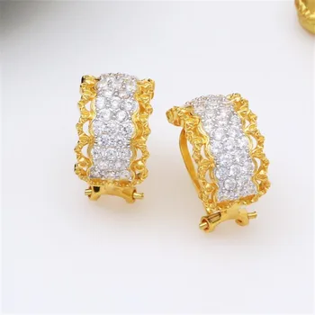

CMajor S925 Solid Sterling Silver Delicate Vintage Luxurious Temperament Elegant Geometric Two Tone Clip Earrings for Women