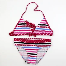 Новая модель, купальник из двух частей для девочек 8-14 лет, Детские бикини в полоску с сердечками, детский купальный костюм, летняя одежда для девочек