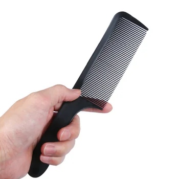 

2pcs Professional Curved Barber Clipper Comb Hair Cutting Comb for Men Styling Comb Hairdressing Tool (Black and White)