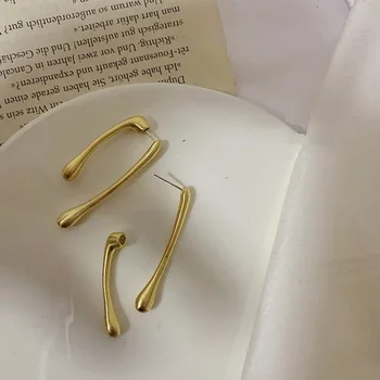 

AOMU New 2020 Fashion Ear Metal Chic Simple Earring Irregular Geometric Two-Piece Stud Earrings for Women Gifts Jewelry серьги
