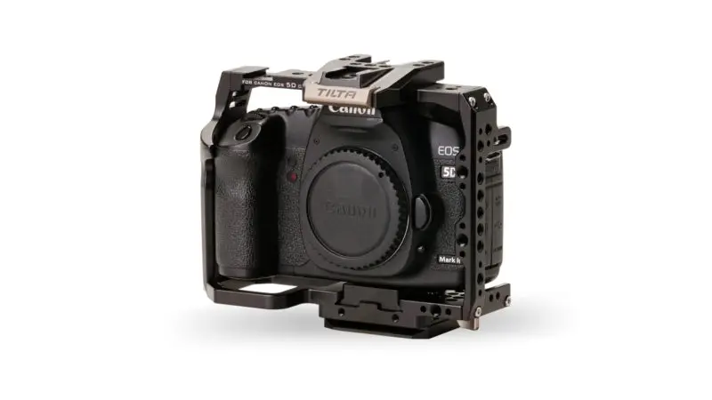 Full-Camera-Cage-for-Canon-5D7D-Series-Black-TA-T47-FCC-B_34front_Legacy-2-800x450