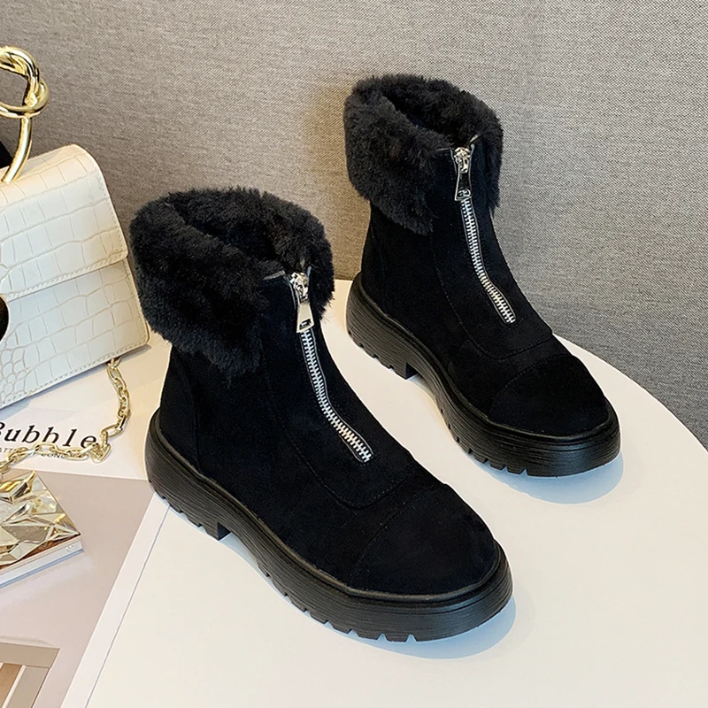 Модные зимние женские ботинки; теплые плюшевые зимние ботинки; Новинка года; женские ботильоны на платформе; женская обувь; черные замшевые ботинки на плоской подошве