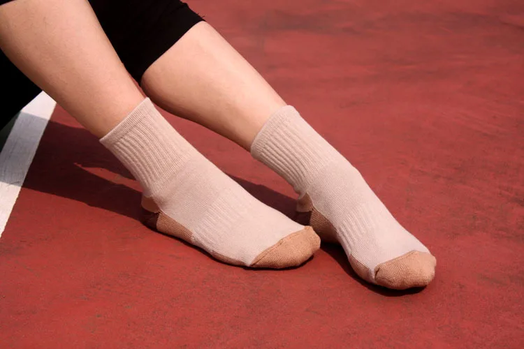 Однотонные женские носки из 100% хлопка высокого качества; сезон осень-зима; цветные мягкие носки; европейские размеры 35-40; Meias