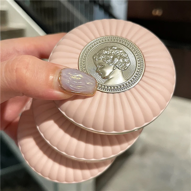 Description Picture 3 of itemRelief 3 Colors Matte Brown Bronzer Contouring for Face Soft Powder Texture Easy To Blend Professional Women Cosmetics 4.8