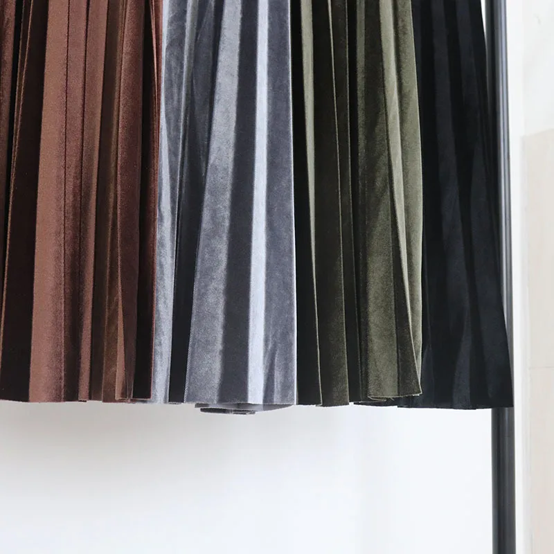 [Attachment] Вельветовая плиссированная юбка в стиле ретро; коллекция 2018 года; сезон осень-зима; эластичная юбка средней длины с высокой талией;