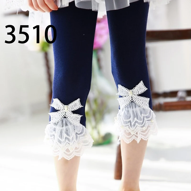 Летние леггинсы высокого качества для девочек, штаны, кружевная хлопковая детская одежда, штаны до колена с цветочным узором для девочек - Цвет: 3510 Blue