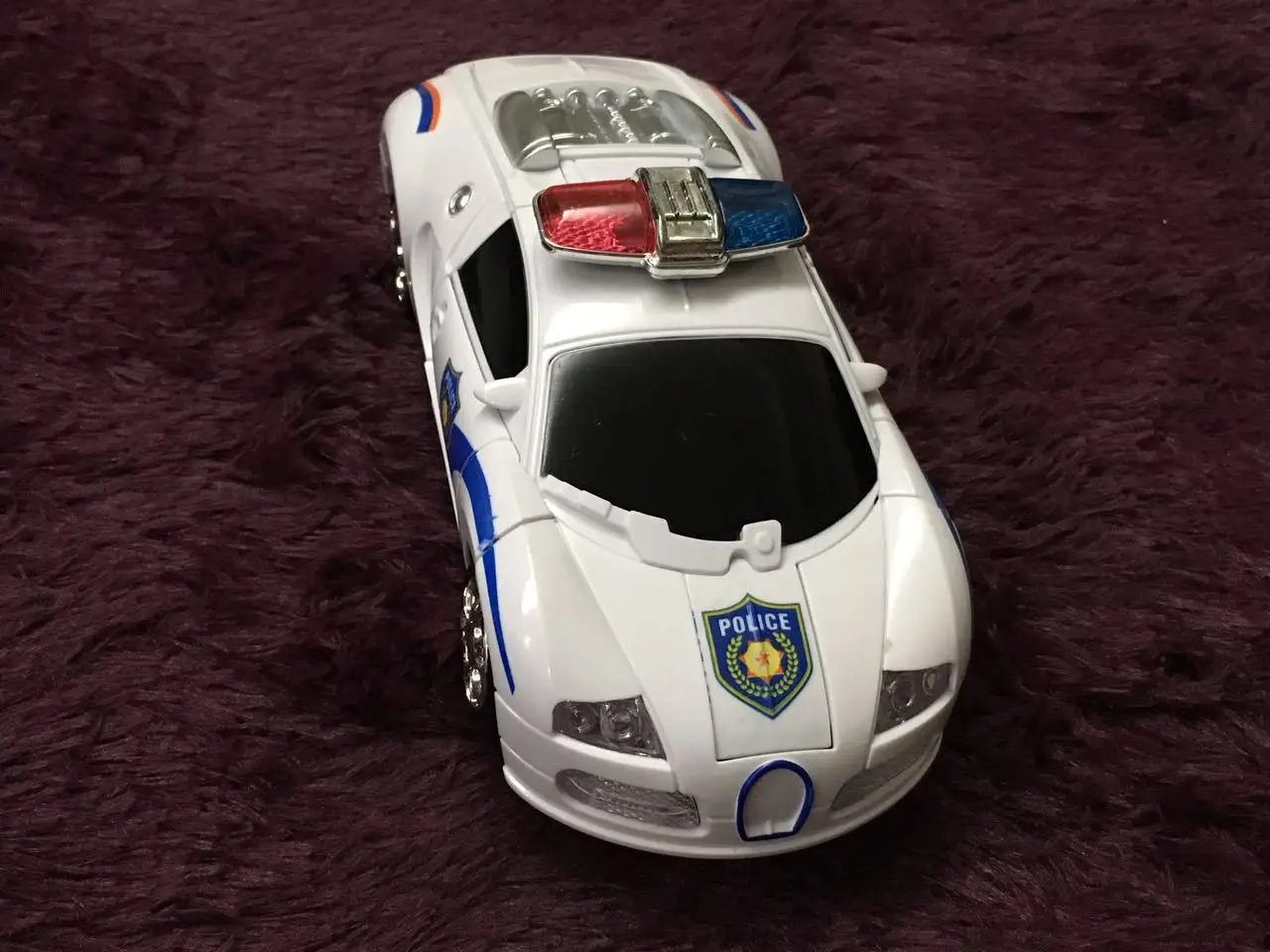Стойло светящаяся игрушка электрический поворотный автомобиль два-в-одном музыкальный автоматический поворотный автомобиль, мульти-Многоцветный выбор