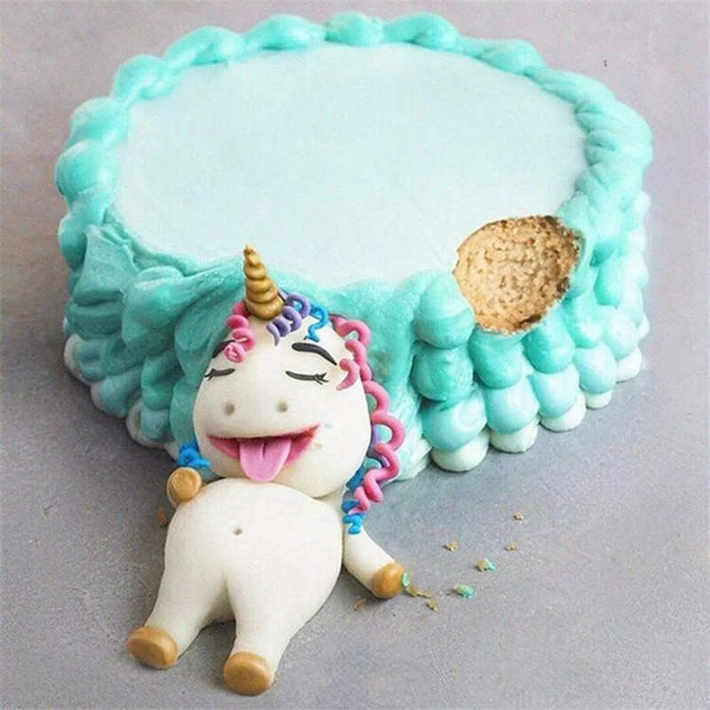 

Cake Decoration Cute Unicorn Ornaments Handmade Resin Desk Top Ornament Cartoon Unicorn Cake Decor