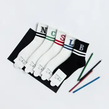 

Women Solid Cotton Letters Ankle Socks Girls White Striped Sport Socks Stripes Crew Socks Winter Black Short Sock 5 Pairs/lot